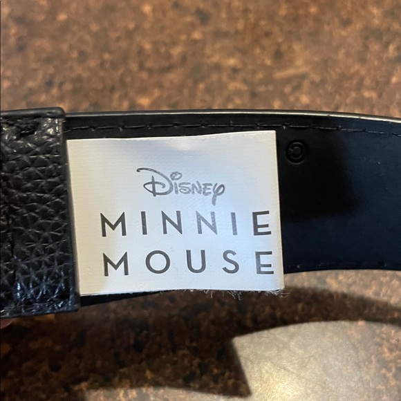 Black  like new Minnie Mouse Disney Belt with Silver Buckle - Picture 3 of 6